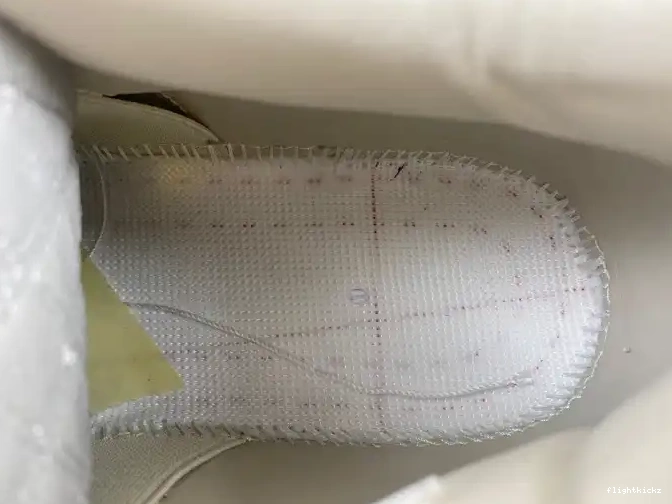 Jordan 819139-030 Snakeskin 4 Retro 0704